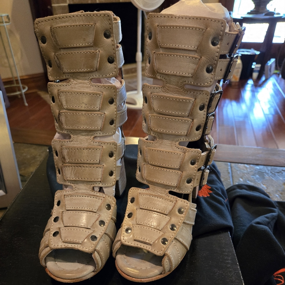 FREEBIRD ZANE BOOTIES